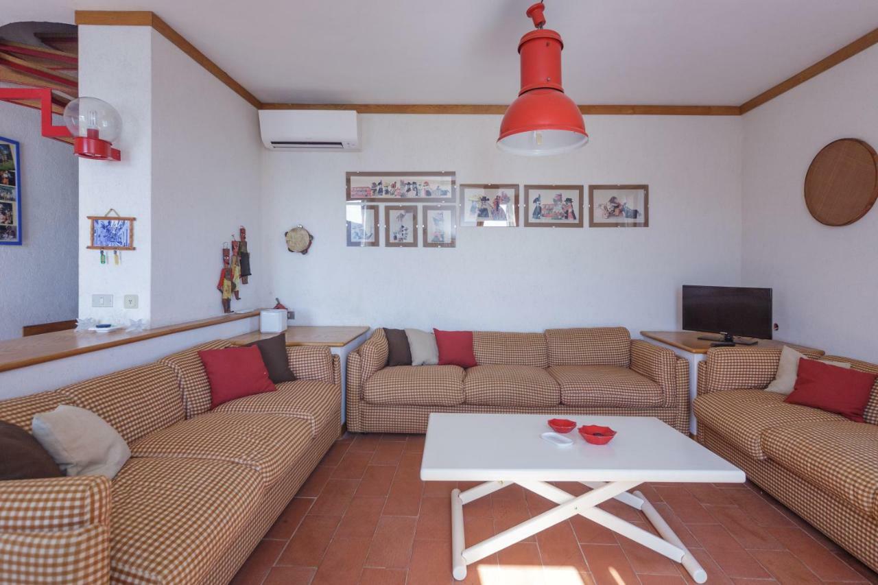 モネーリアCasa Greta. Sea View ,Pool,Parking & Wifiアパートメント エクステリア 写真